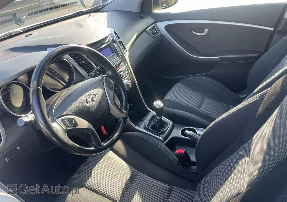 HYUNDAI I30 1.4 Fifa World Cup Edition