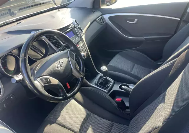 HYUNDAI I30 1.4 Fifa World Cup Edition