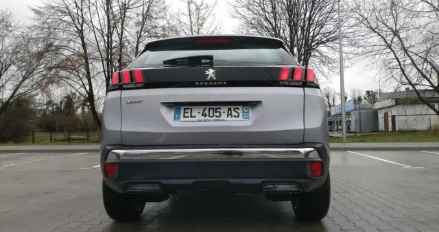 PEUGEOT 3008 1.6 BlueHDi Style S&S