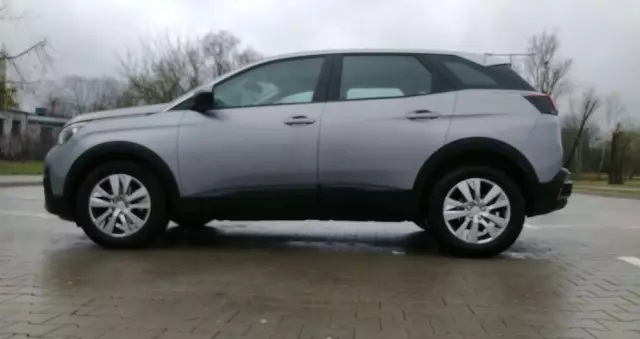 PEUGEOT 3008 1.6 BlueHDi Style S&S