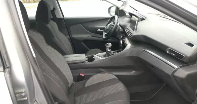 PEUGEOT 3008 1.6 BlueHDi Style S&S