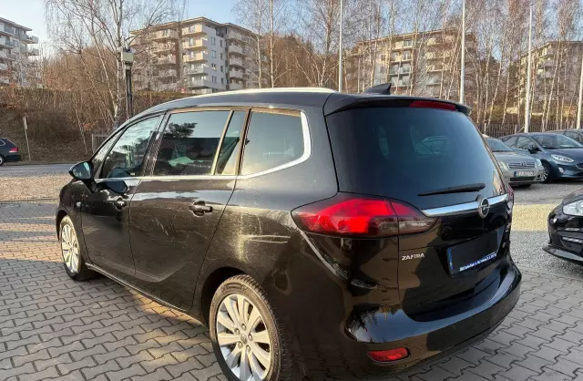OPEL Zafira 1.4 (140 KM) Turbo Automatic