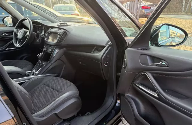 OPEL Zafira 1.4 (140 KM) Turbo Automatic