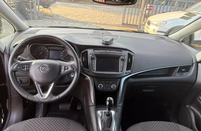OPEL Zafira 1.4 (140 KM) Turbo Automatic