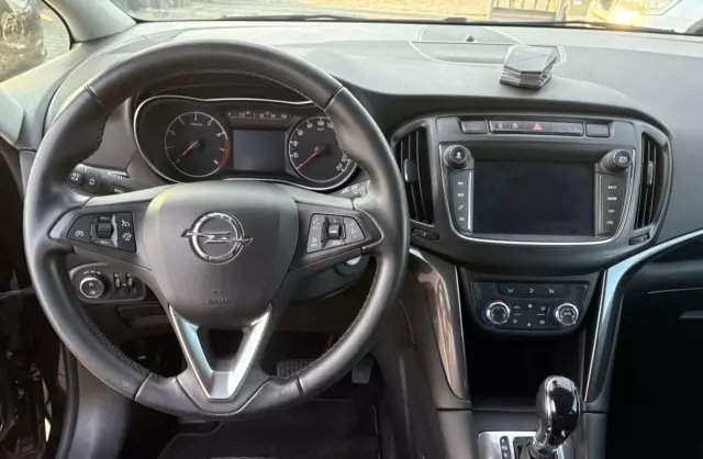 OPEL Zafira 1.4 (140 KM) Turbo Automatic