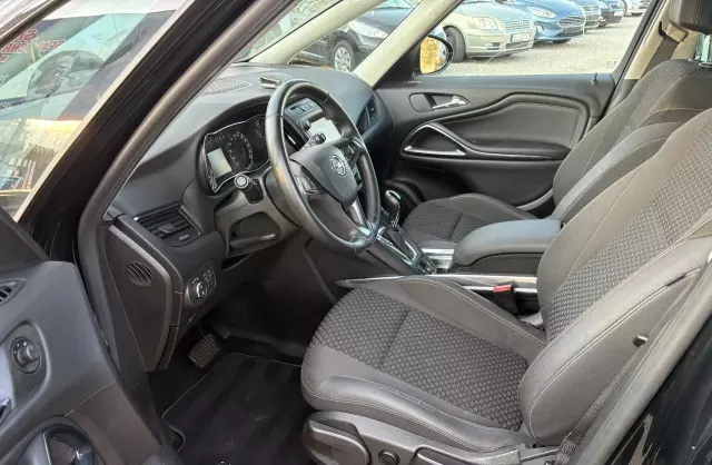 OPEL Zafira 1.4 (140 KM) Turbo Automatic