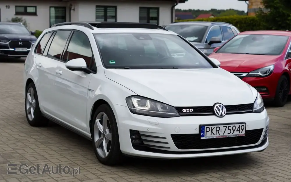 VOLKSWAGEN Golf Variant GTD (BlueMotion Technology) DSG