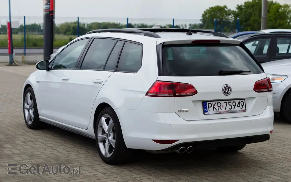 VOLKSWAGEN Golf Variant GTD (BlueMotion Technology) DSG