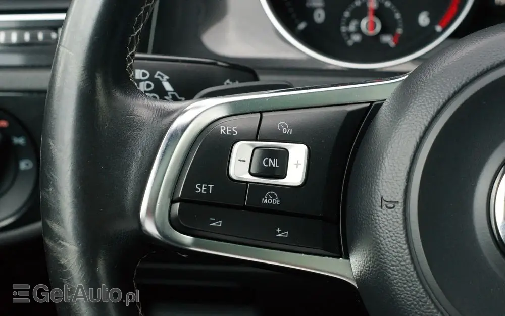 VOLKSWAGEN Golf Variant GTD (BlueMotion Technology) DSG