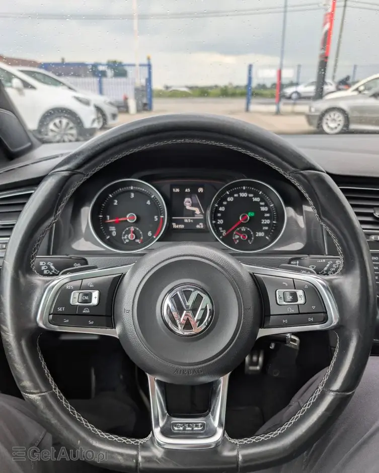 VOLKSWAGEN Golf Variant GTD (BlueMotion Technology) DSG
