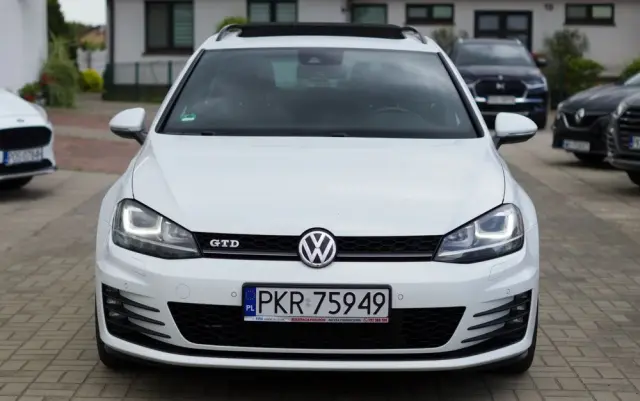 VOLKSWAGEN Golf Variant GTD (BlueMotion Technology) DSG