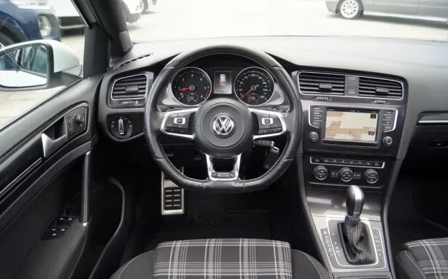 VOLKSWAGEN Golf Variant GTD (BlueMotion Technology) DSG