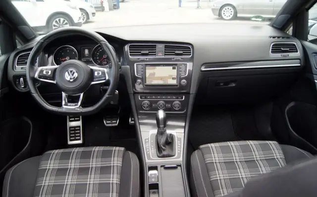 VOLKSWAGEN Golf Variant GTD (BlueMotion Technology) DSG
