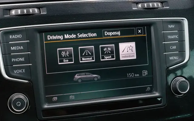 VOLKSWAGEN Golf Variant GTD (BlueMotion Technology) DSG