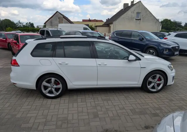 VOLKSWAGEN Golf Variant GTD (BlueMotion Technology) DSG