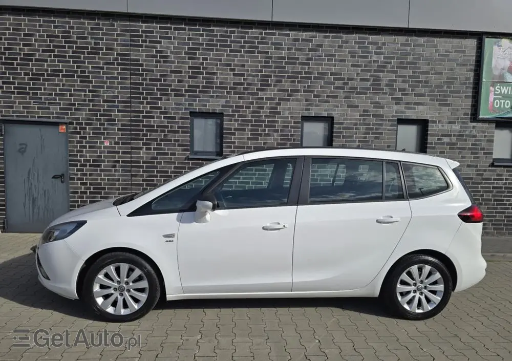 OPEL Zafira 2.0 CDTI Cosmo