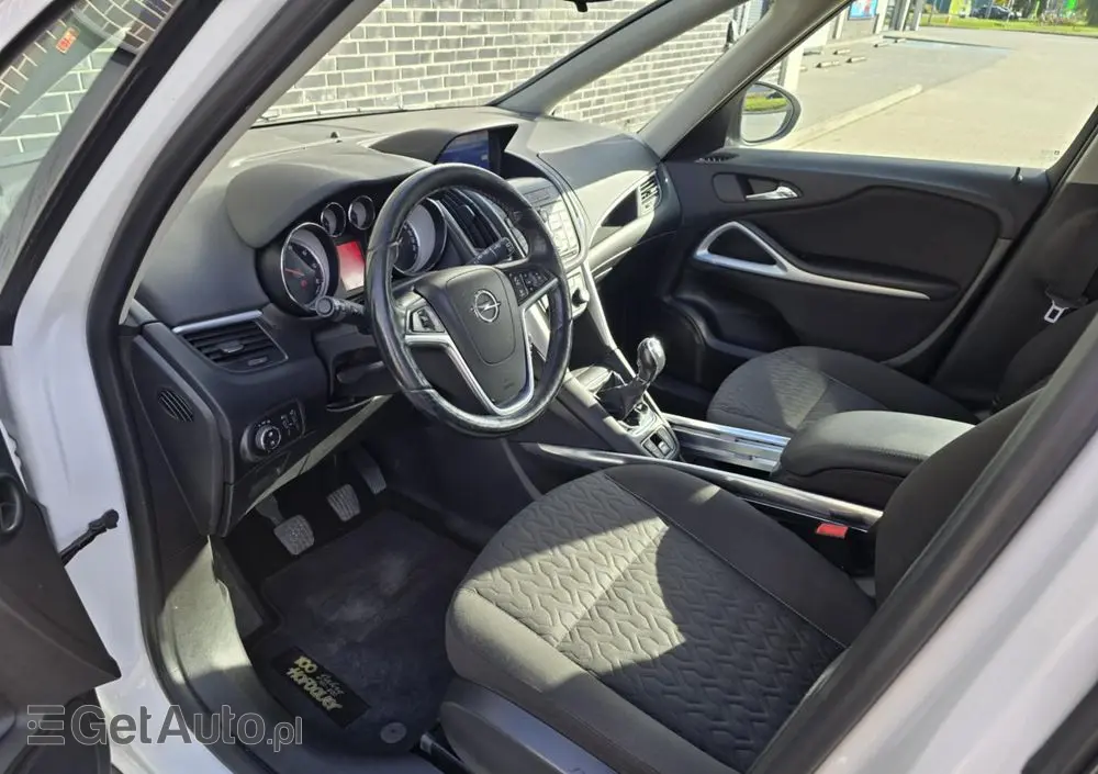 OPEL Zafira 2.0 CDTI Cosmo