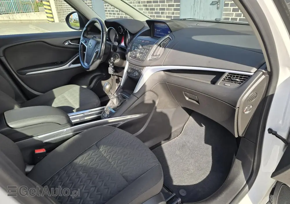 OPEL Zafira 2.0 CDTI Cosmo