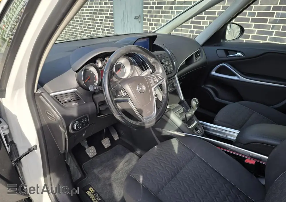 OPEL Zafira 2.0 CDTI Cosmo