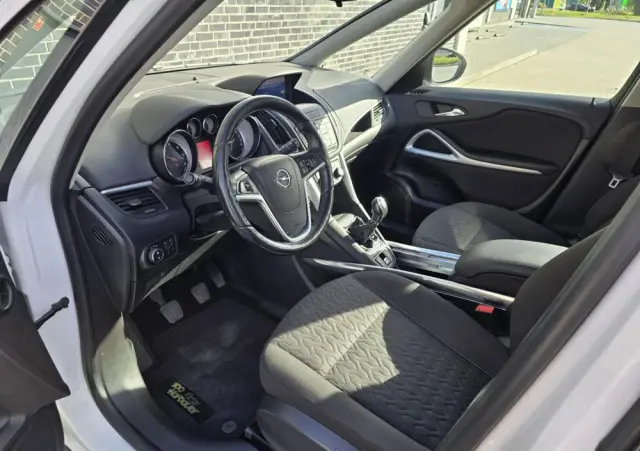 OPEL Zafira 2.0 CDTI Cosmo