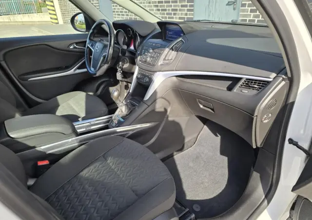 OPEL Zafira 2.0 CDTI Cosmo