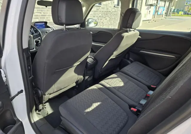 OPEL Zafira 2.0 CDTI Cosmo