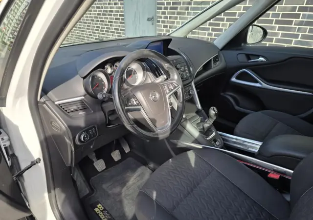 OPEL Zafira 2.0 CDTI Cosmo
