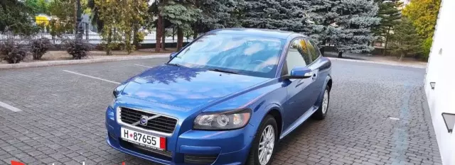 VOLVO C30 