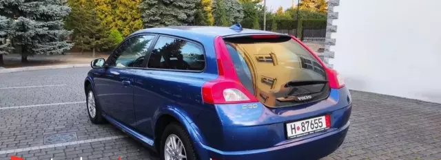 VOLVO C30 