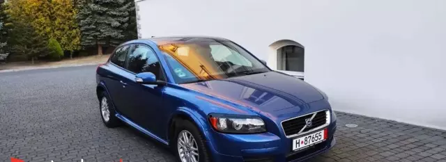 VOLVO C30 