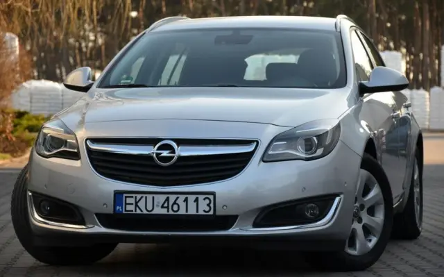 OPEL Insignia 
