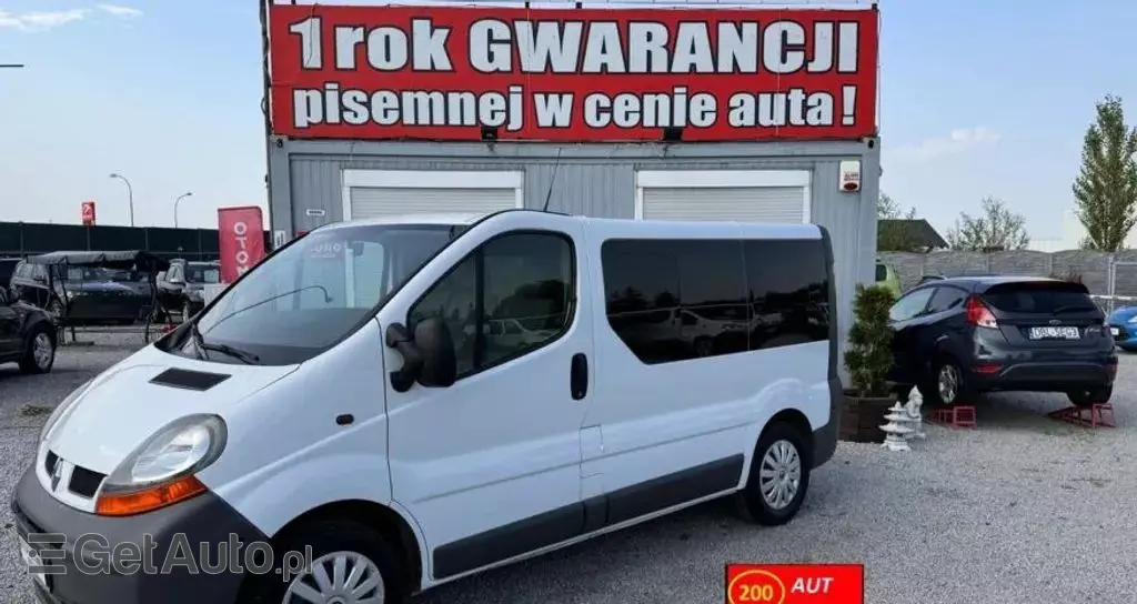RENAULT Trafic 