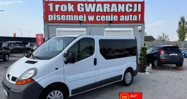 RENAULT Trafic 