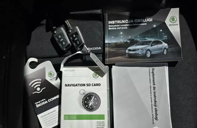 SKODA Octavia 