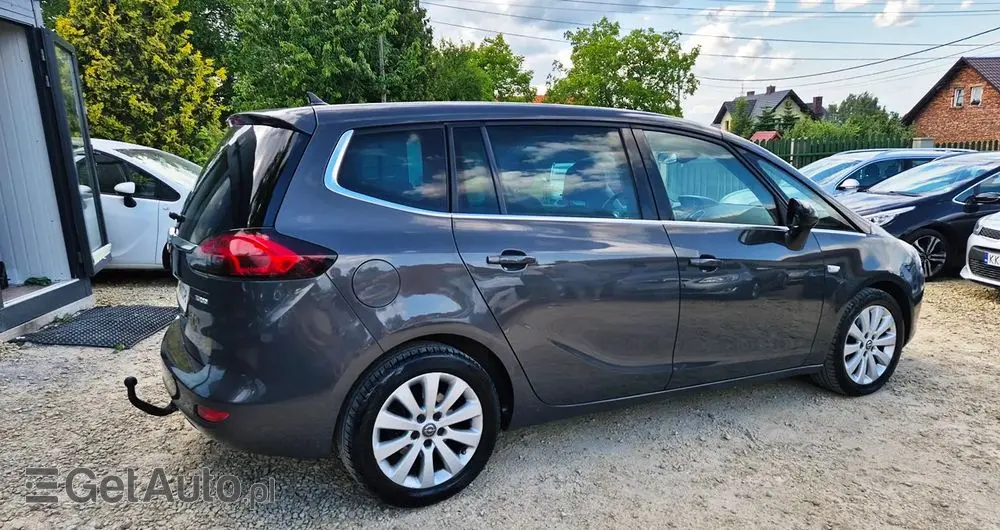 OPEL Zafira 1.4 T Cosmo EU6