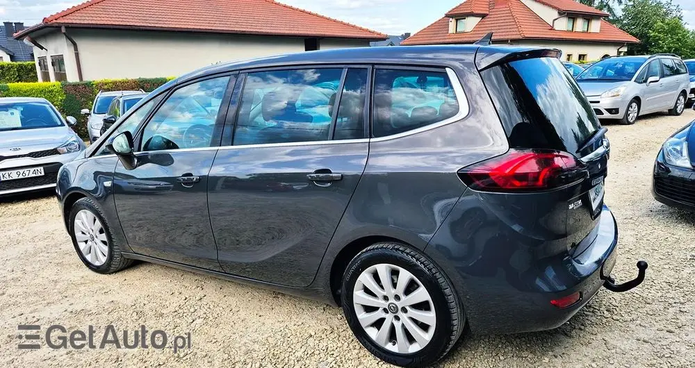 OPEL Zafira 1.4 T Cosmo EU6