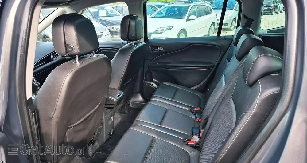 OPEL Zafira 1.4 T Cosmo EU6