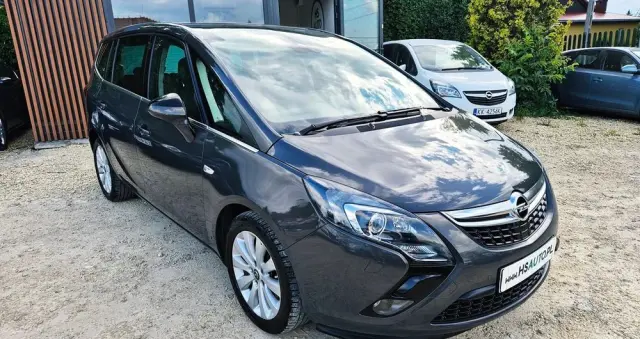 OPEL Zafira 1.4 T Cosmo EU6