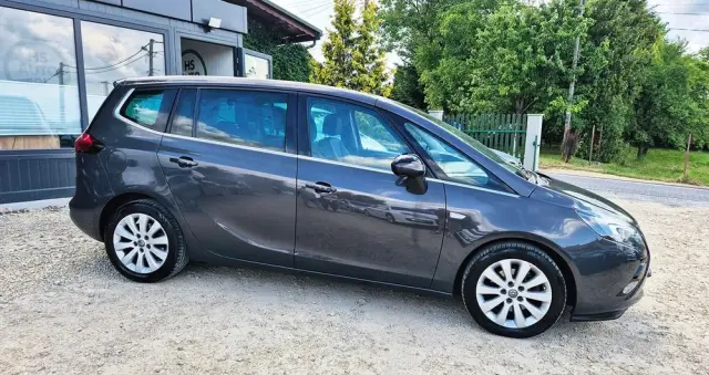 OPEL Zafira 1.4 T Cosmo EU6