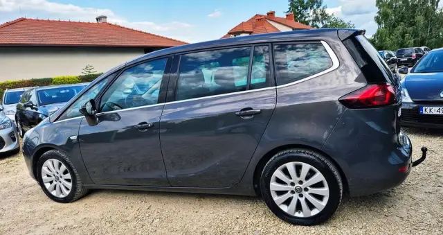 OPEL Zafira 1.4 T Cosmo EU6