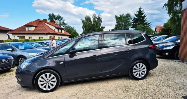 OPEL Zafira 1.4 T Cosmo EU6
