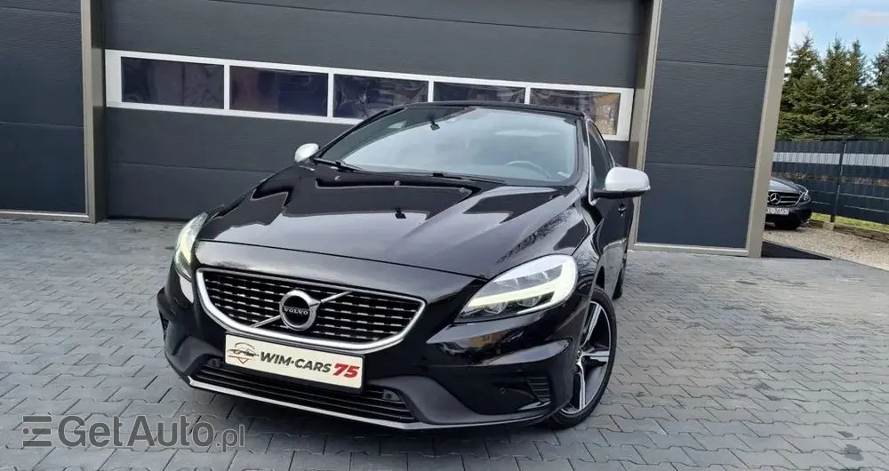 VOLVO V40 T3 Geartronic RDesign