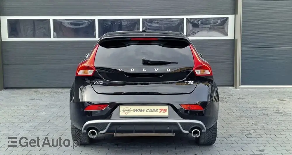 VOLVO V40 T3 Geartronic RDesign