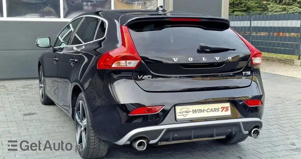 VOLVO V40 T3 Geartronic RDesign
