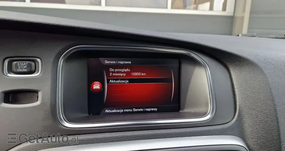 VOLVO V40 T3 Geartronic RDesign