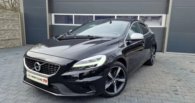 VOLVO V40 T3 Geartronic RDesign