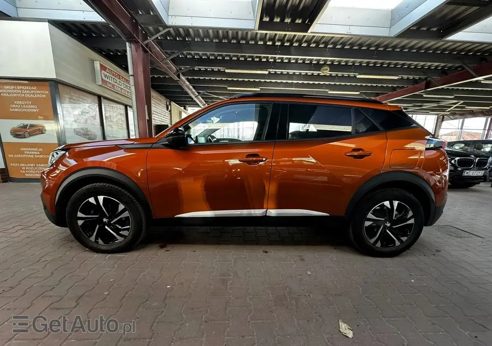 PEUGEOT 2008 PureTech 130 Allure S&S EAT8