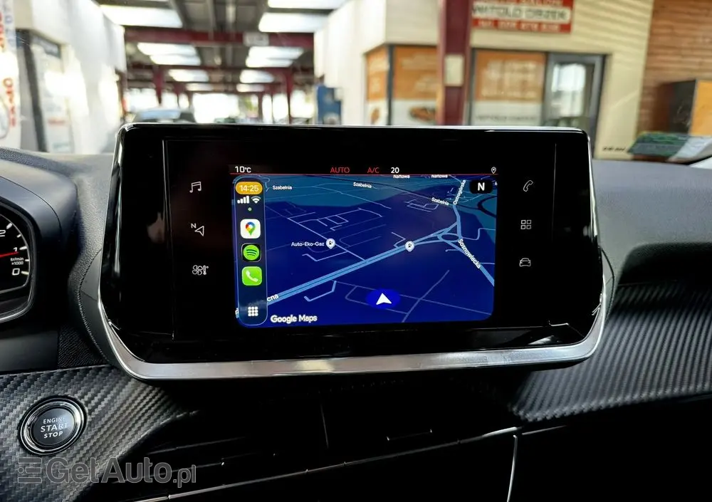 PEUGEOT 2008 PureTech 130 Allure S&S EAT8