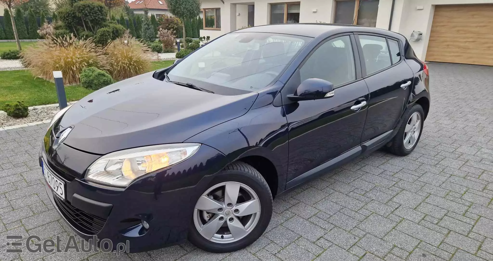 RENAULT Megane 1.6 16V 110 Dynamique