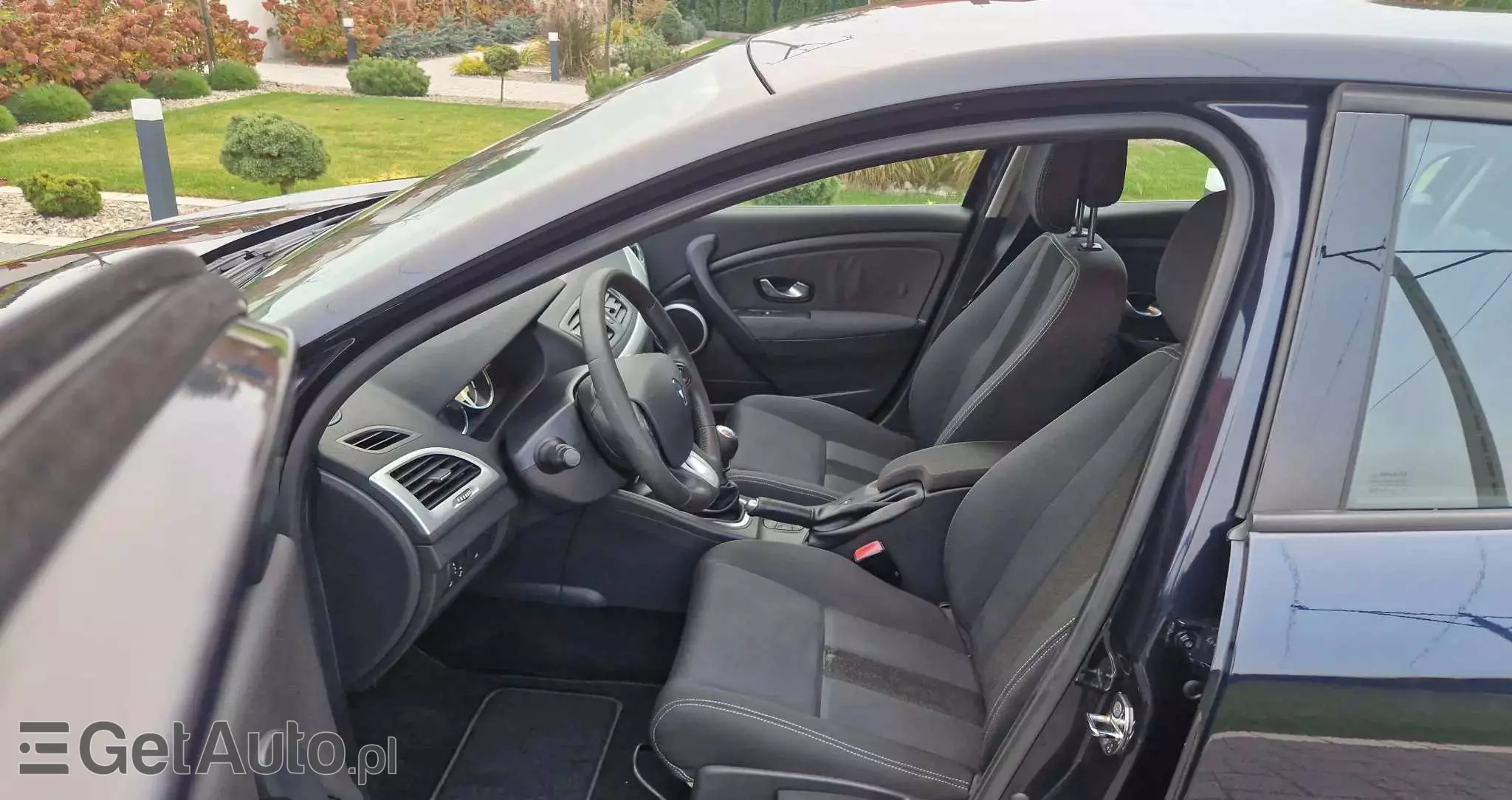 RENAULT Megane 1.6 16V 110 Dynamique